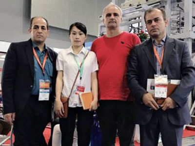 Клиент из Ирана приобрел высокоскоростную бобинорезательную машину с сервоприводом ZTM-C в 2019 году.